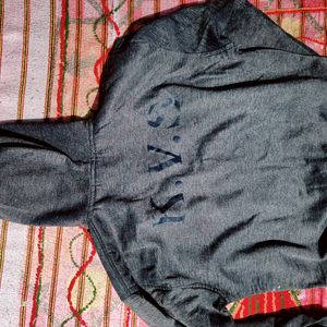 Kv Sweater