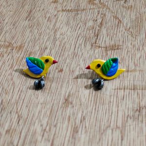 Brand New Clay Bird Necklace With Earring