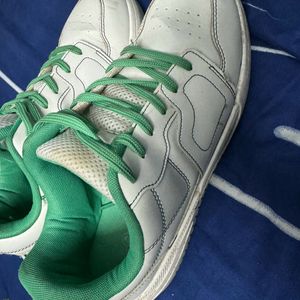 White ZUDIO Sneakers