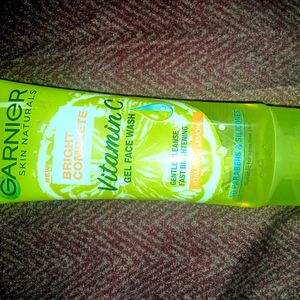 Garnier Vitamin C Gel Face Wash