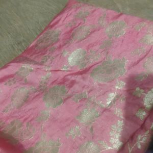 Beautiful Dupatta Soft Fabric Banarsi