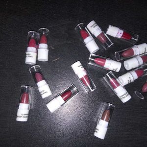 16 Mini Lipstick