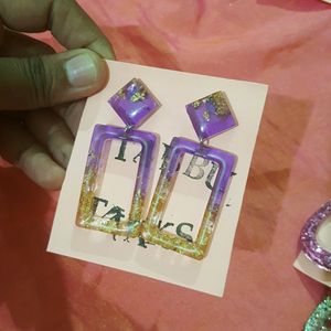 BEAUTIFUL HANDMADE RESIN EARINGS