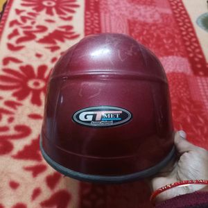 Helmet  Red Clour