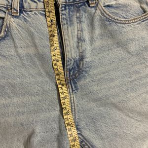 *Sale* Zara Straight Fit Jeans