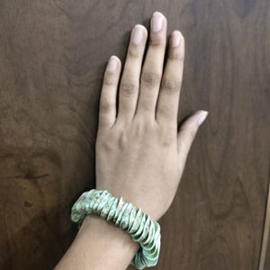 SHELL BRACELET + 2 BANGLES