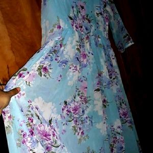 Neyra Cut Floral Gown