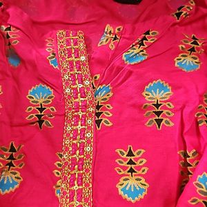 Short Kurti