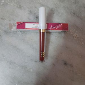 Myglamm Lit Liquid Matte Lipstick 3