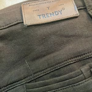 Trendy Jeans 32 Size