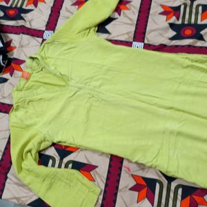 V-neck kurta