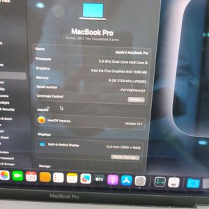 MacBook Pro 13" Mid 2017 - 8GB RAM, 256GB SSD