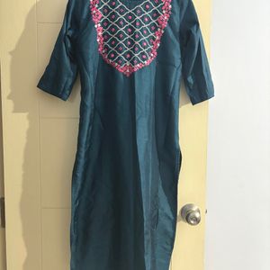 Festive Wear Kurti Set