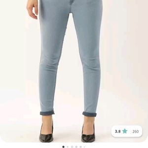 Dressberry blue mid raise jeans