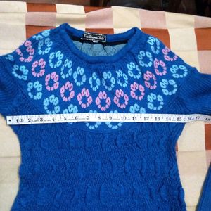 long woolen top