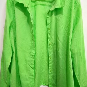 H & M  Shirt ( Lime Green 💚 )