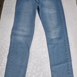 Trendy Men's Lee Jeans