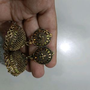 Golden Jhumka