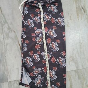 women skirt