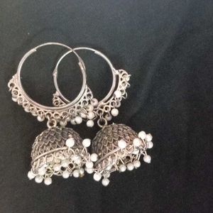 Silver Earing