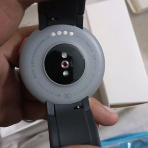 Amazfit Verge : Premium Smart Watch