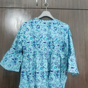 Short Kurti to Be Worn Over Jeans