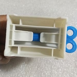 Toothpaste Squeezer