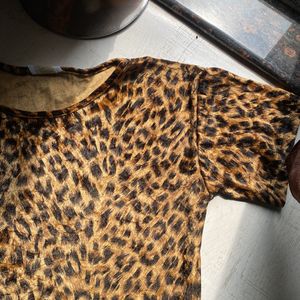 Leopard Print Velvet Top 🧡(oversized)