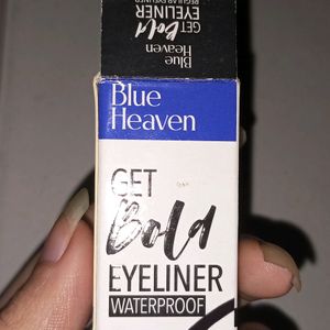 Blue Heaven Eye Liner