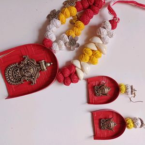 Durga Maa Bengali Soopa Necklace Earrings Set