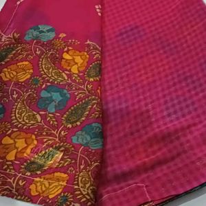 Printed Soft Saree With Unstitched Blouse