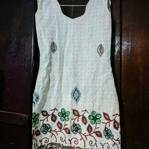 Unique Beautiful Kurtha Set