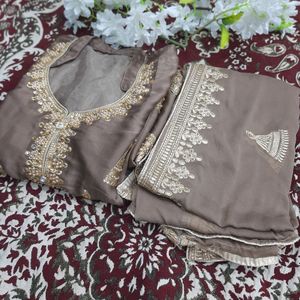 Brown Colour Suit With Pant And Dupatta🤎