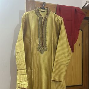 Men Kurta Pazaami Set