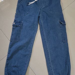 A Jogger Jeans