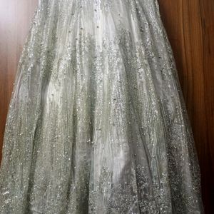 ❄️❄️❄️ Beautiful Silver Gown ❄️❄️❄️