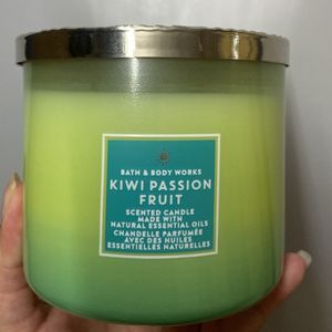 Bbw 3 wick brand new candle