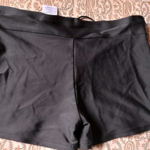 Black knicker