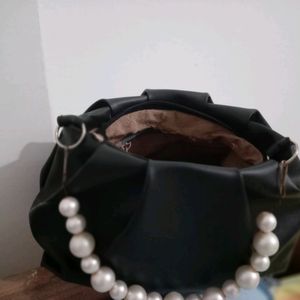 Black Handbags For Women