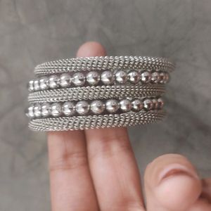 Bangles ( Pack Of 7 )