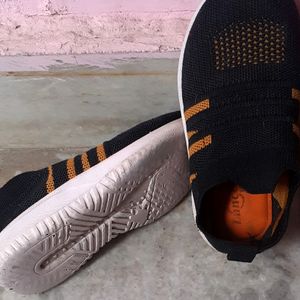 Black Sports Shoes