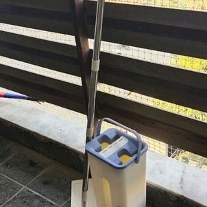Flat Mop With Bucket