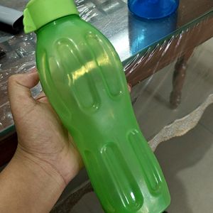 2 Water Bottles (Used, Maintained, Good Condition)