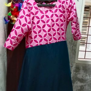 Beautiful Floor Length Kurti