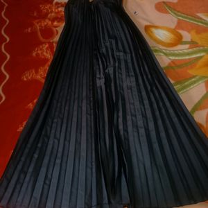 Women Printed Pleated Black Skirt