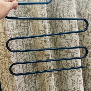 Hanger Set Of 4 For Trousers/jeans