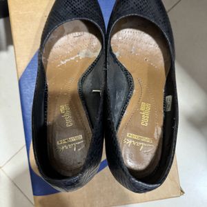 Clarks Slim Heel For Women (UK6/39)