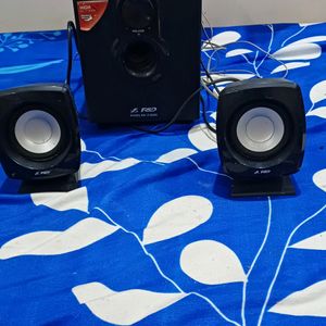 F&D 203 G Speakers