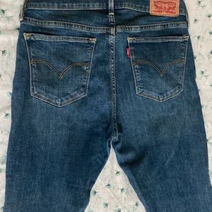 Levi’s Jeans