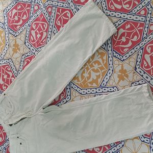 STRAIGHT FIT TROUSERS/ CAPREE